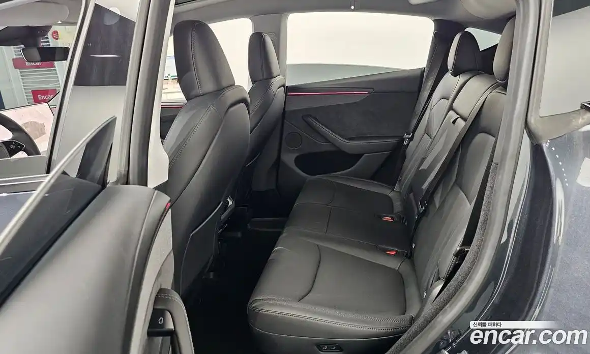 Tesla Model Y 2025 0.2 гидро, фото 18