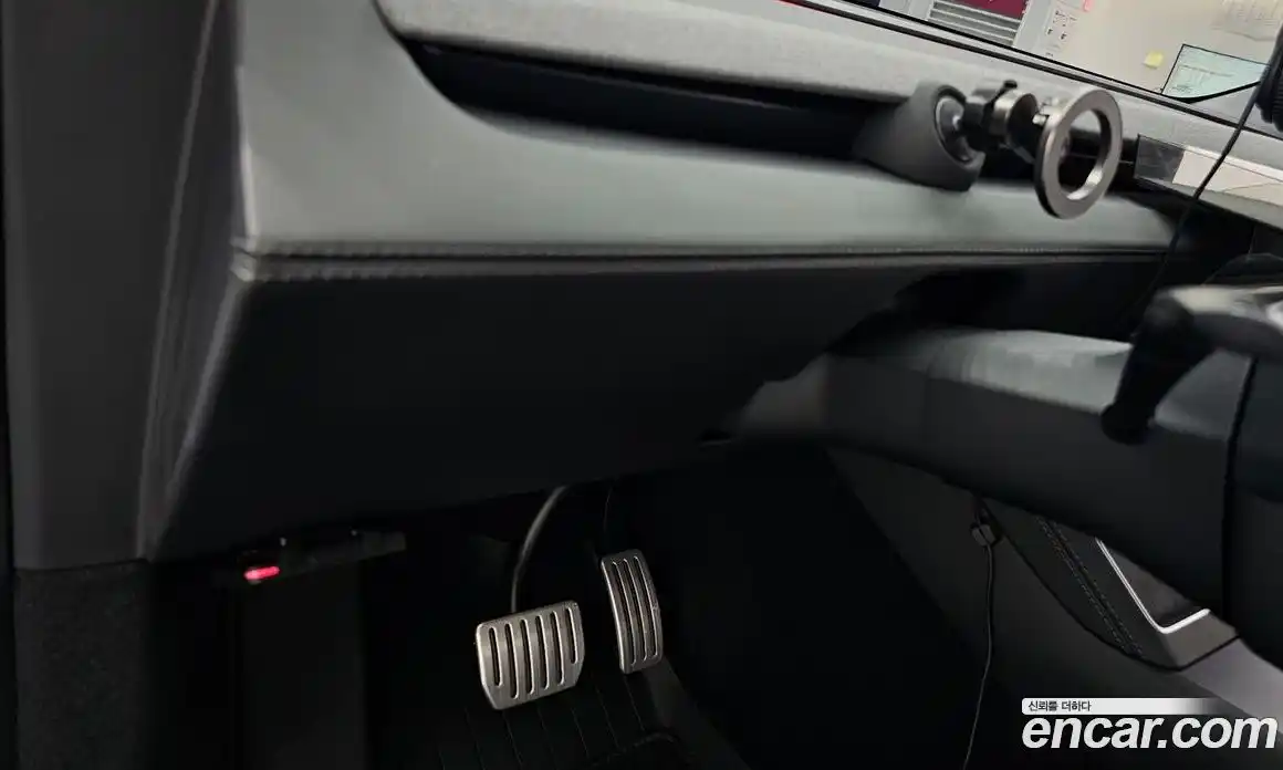 Tesla Model Y 2025 0.2 гидро, фото 27