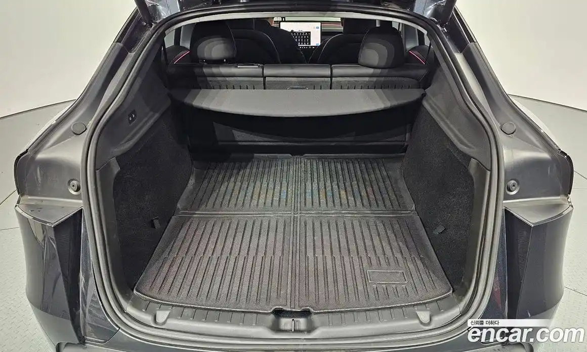 Tesla Model Y 2025 0.2 гидро, фото 32