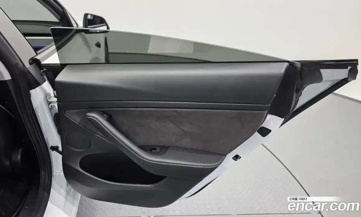 Tesla Model 3 2022 0.2 гидро, фото 15