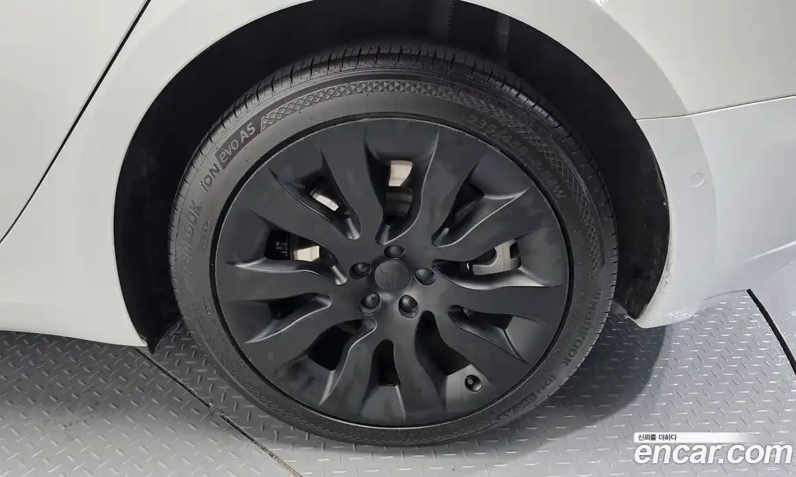 Tesla Model 3 2022 0.2 гидро, фото 7