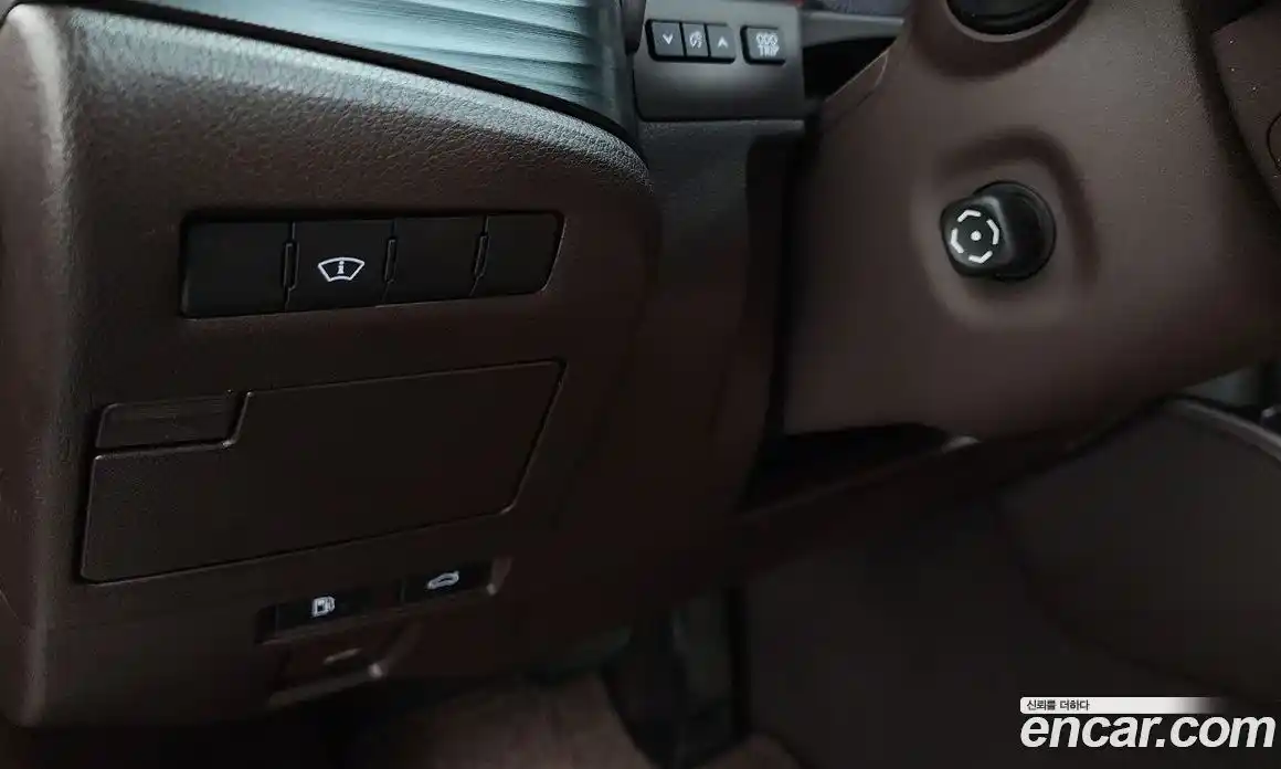 Lexus ES 2019 2.5 гидро, фото 25