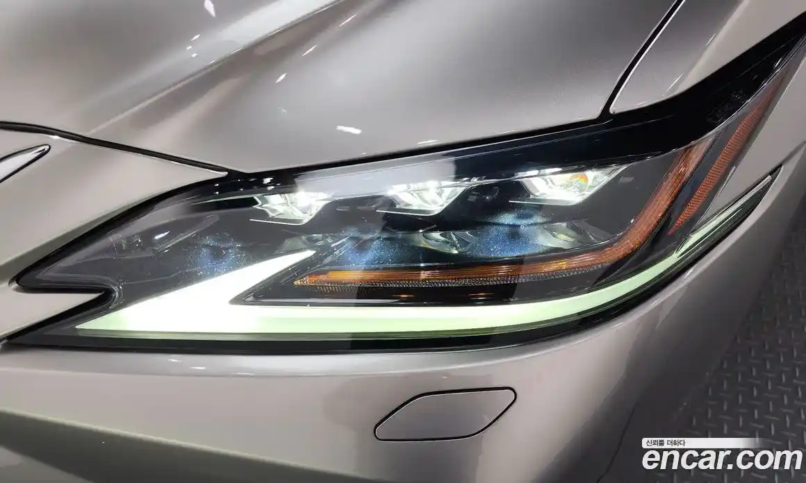 Lexus ES 2019 2.5 гидро, фото 8