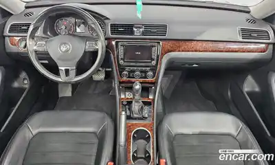 Volkswagen Passat 2013 2.5 автомат (гидро), миниатюра 7