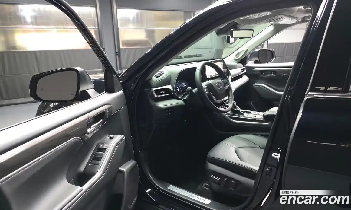 Toyota Highlander 2025 2.5 гидро, фото 10