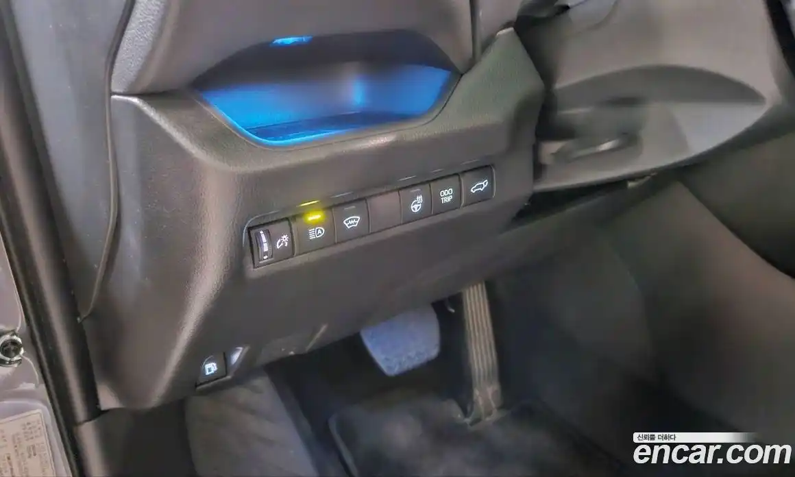Toyota RAV4 2025 2.5 гидро, фото 12