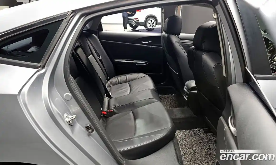 Honda Civic 2017 2.0 автомат (гидро), фото 16