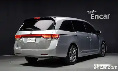 Honda Odyssey 2016 3.5 автомат (гидро), миниатюра 2