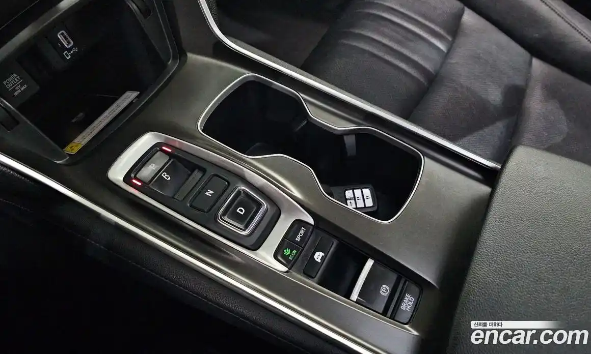 Honda Accord 2019 2.0 автомат (гидро), фото 12