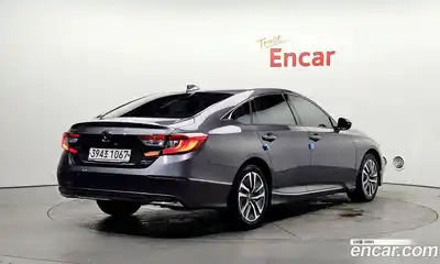 Honda Accord 2019 2.0 автомат (гидро), миниатюра 2