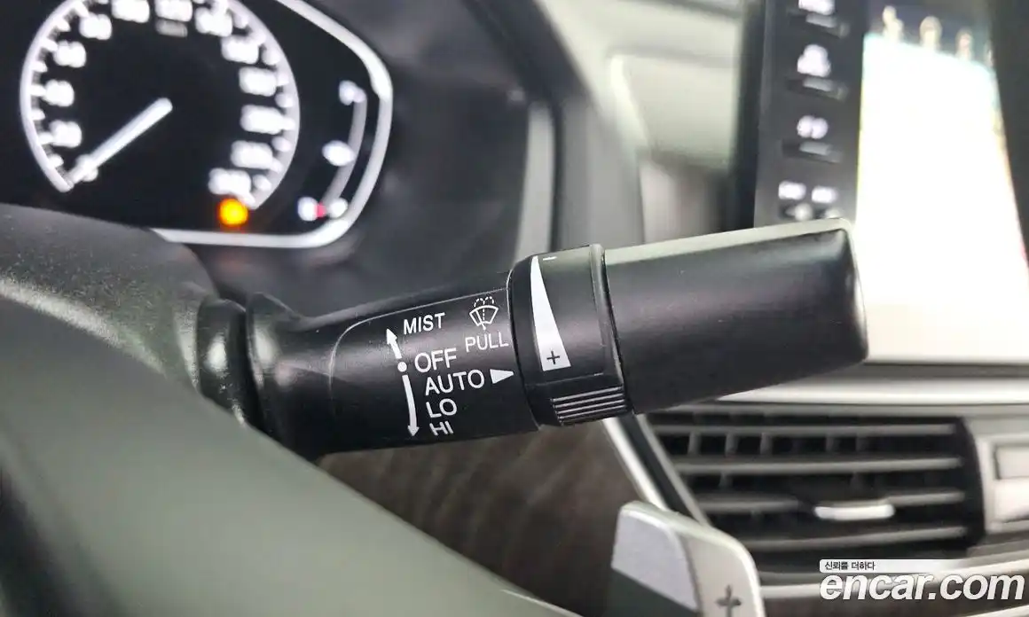 Honda Accord 2019 2.0 автомат (гидро), фото 27