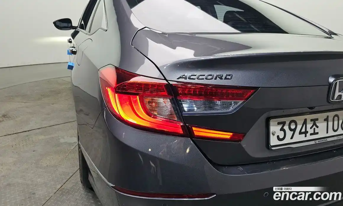 Honda Accord 2019 2.0 автомат (гидро), фото 9