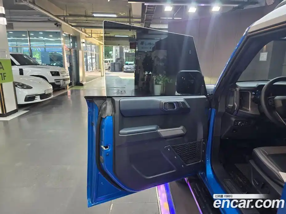 Ford Bronco 2022 2.7 автомат (гидро), фото 13