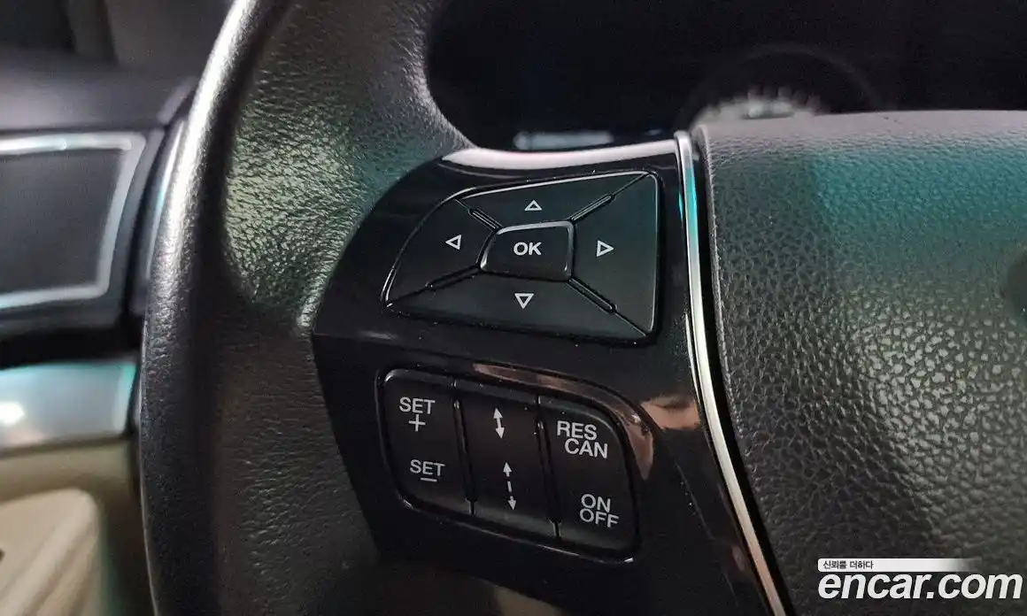 Ford Explorer 2016 2.3 автомат (гидро), фото 16