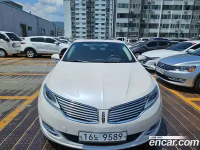 Lincoln MKZ