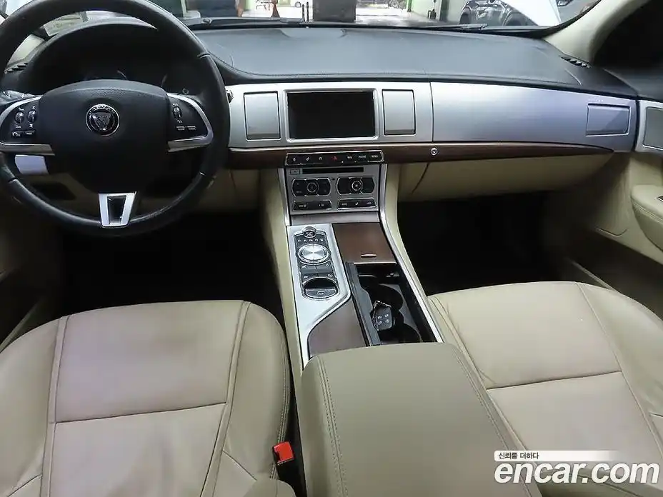 Jaguar XF 2015 3.0 гидро, фото 9