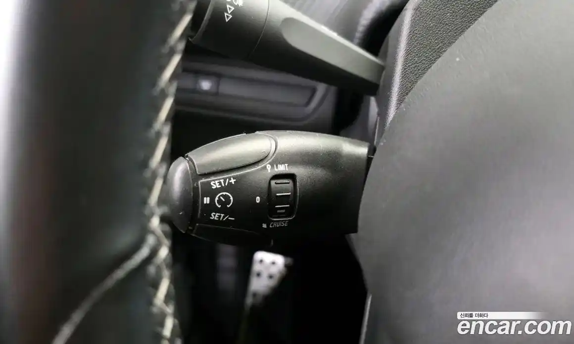 Peugeot 2008 2019 1.5 автомат (гидро), фото 25