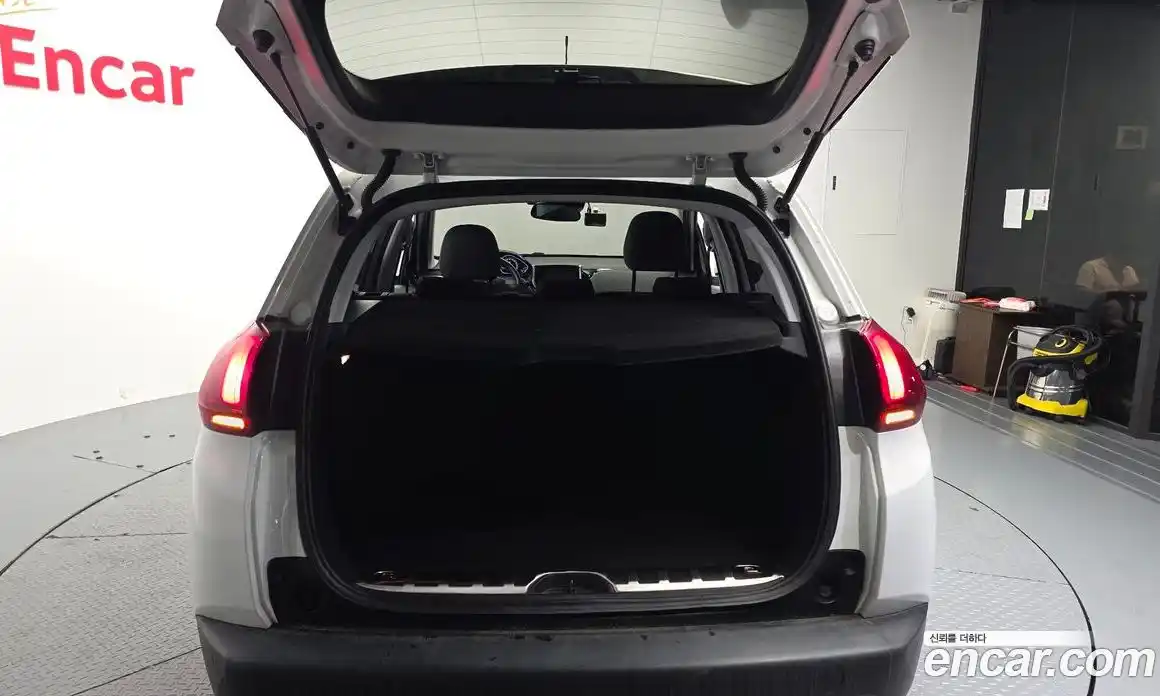Peugeot 2008 2019 1.5 автомат (гидро), фото 27
