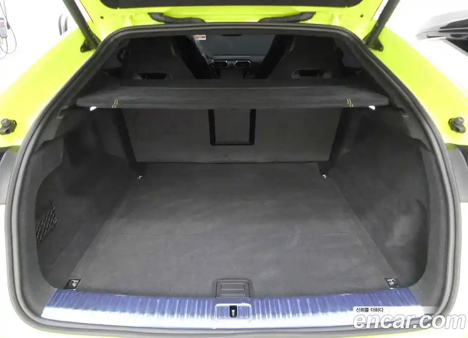 Lamborghini Urus 2024 4.0 гидро, фото 11