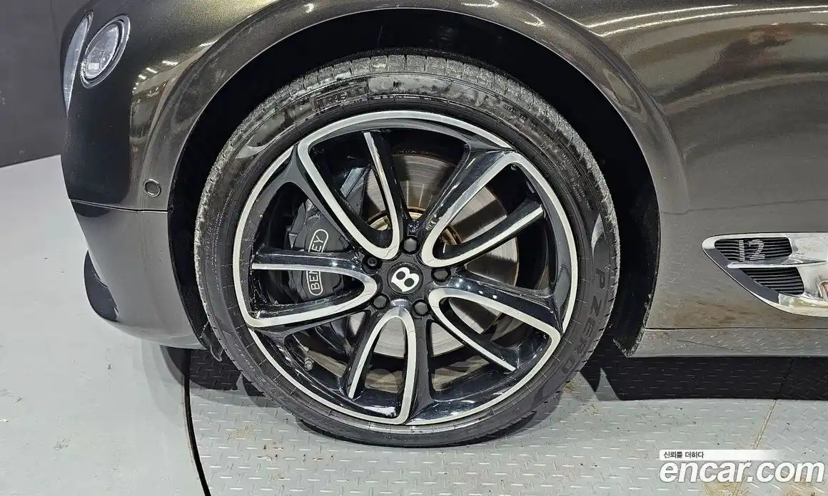 Bentley Continental 2019 6.0 гидро, фото 5