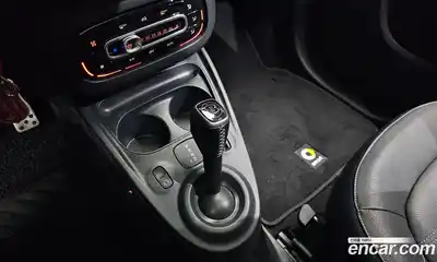 Smart Fortwo 2018 1.5 автомат (гидро), миниатюра 11 Smart Fortwo 2018 1.5 автомат (гидро), миниатюра 11