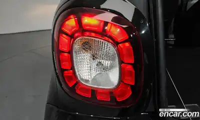Smart Fortwo 2018 1.5 автомат (гидро), миниатюра 8 Smart Fortwo 2018 1.5 автомат (гидро), миниатюра 8