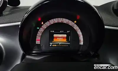 Smart Fortwo 2018 1.5 автомат (гидро), миниатюра 10 Smart Fortwo 2018 1.5 автомат (гидро), миниатюра 10