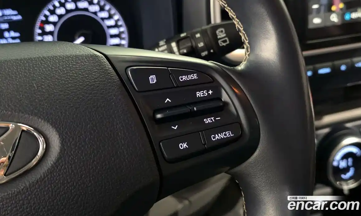 Hyundai Venue 2022 1.6 автомат (гидро), фото 20