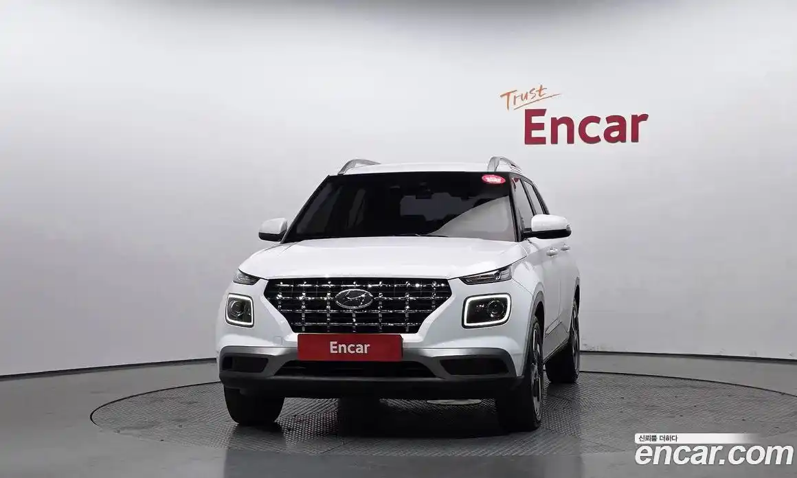Hyundai Venue 2022 1.6 автомат (гидро), фото 3
