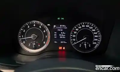 Hyundai Venue 2022 1.6 автомат (гидро), миниатюра 8