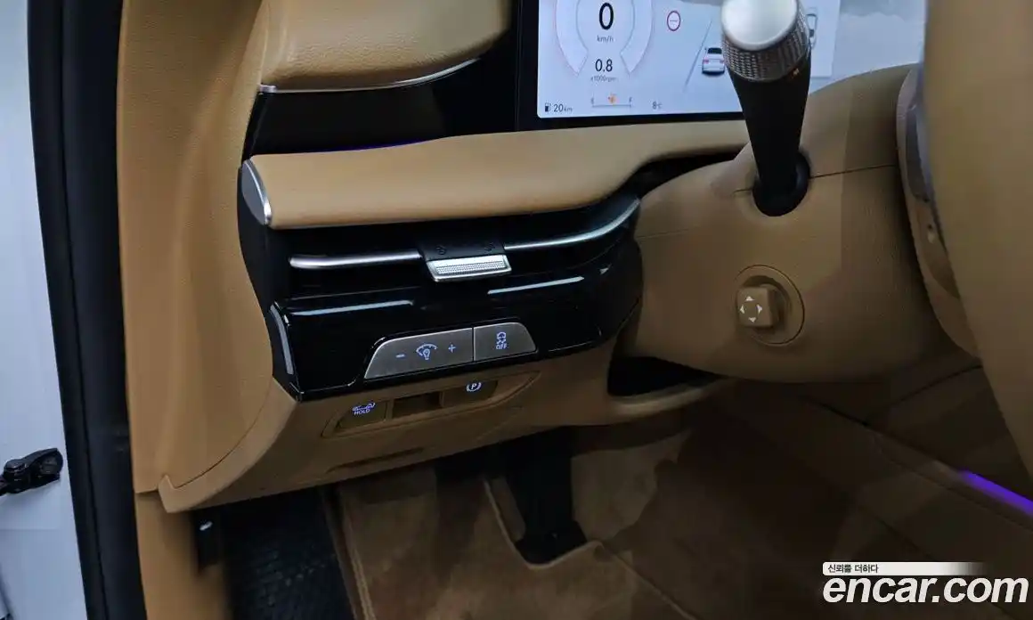 Genesis G80 2025 2.5 автомат (гидро), фото 17