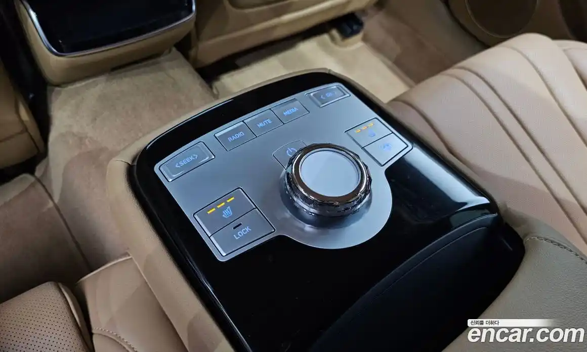 Genesis G80 2025 2.5 автомат (гидро), фото 19