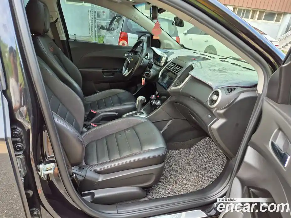 Chevrolet Aveo 2014 1.4 автомат (гидро), фото 8