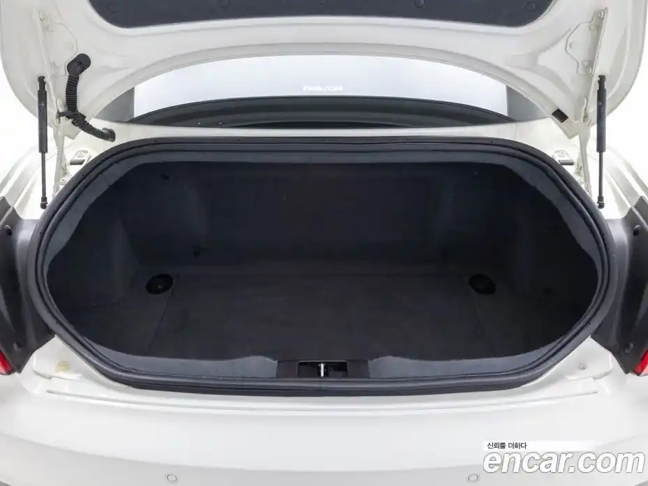 Maserati GranTurismo 2019 4.7 гидро, фото 20