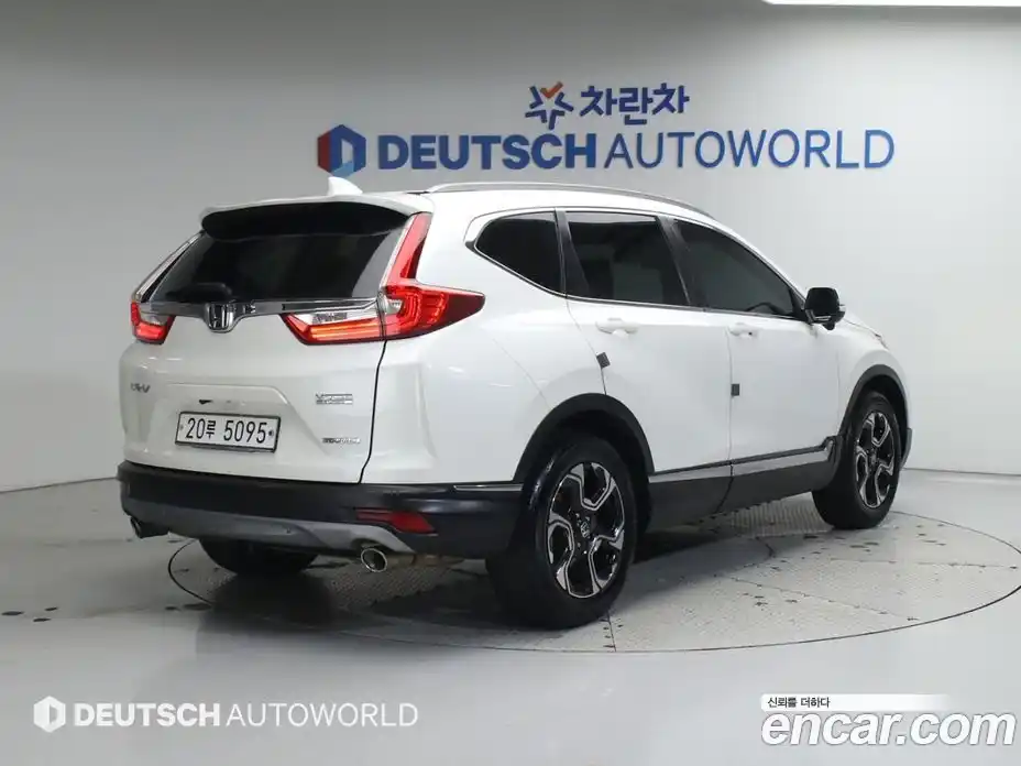 Honda CR-V 2017 1.5 автомат (гидро), фото 2