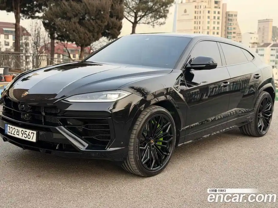 Lamborghini Urus 2026 4.0 гидро, фото 2