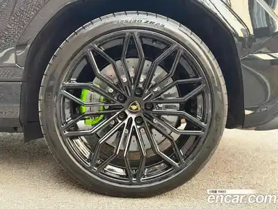 Lamborghini Urus 2026 4.0 гидро, миниатюра 6