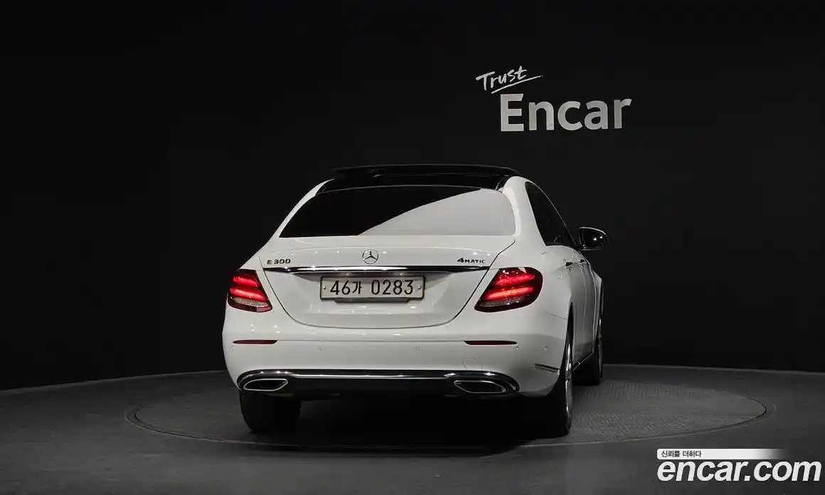 Mercedes-Benz E-Class 2016 2.0 автомат (гидро), фото 3