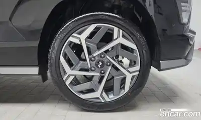 Hyundai Kona 2023 1.6 автомат (гидро), миниатюра 7