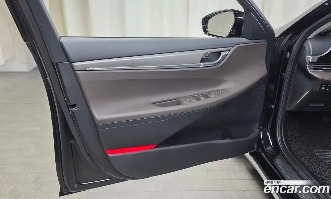 Hyundai Grandeur 2020 2.5 автомат (гидро), фото 14