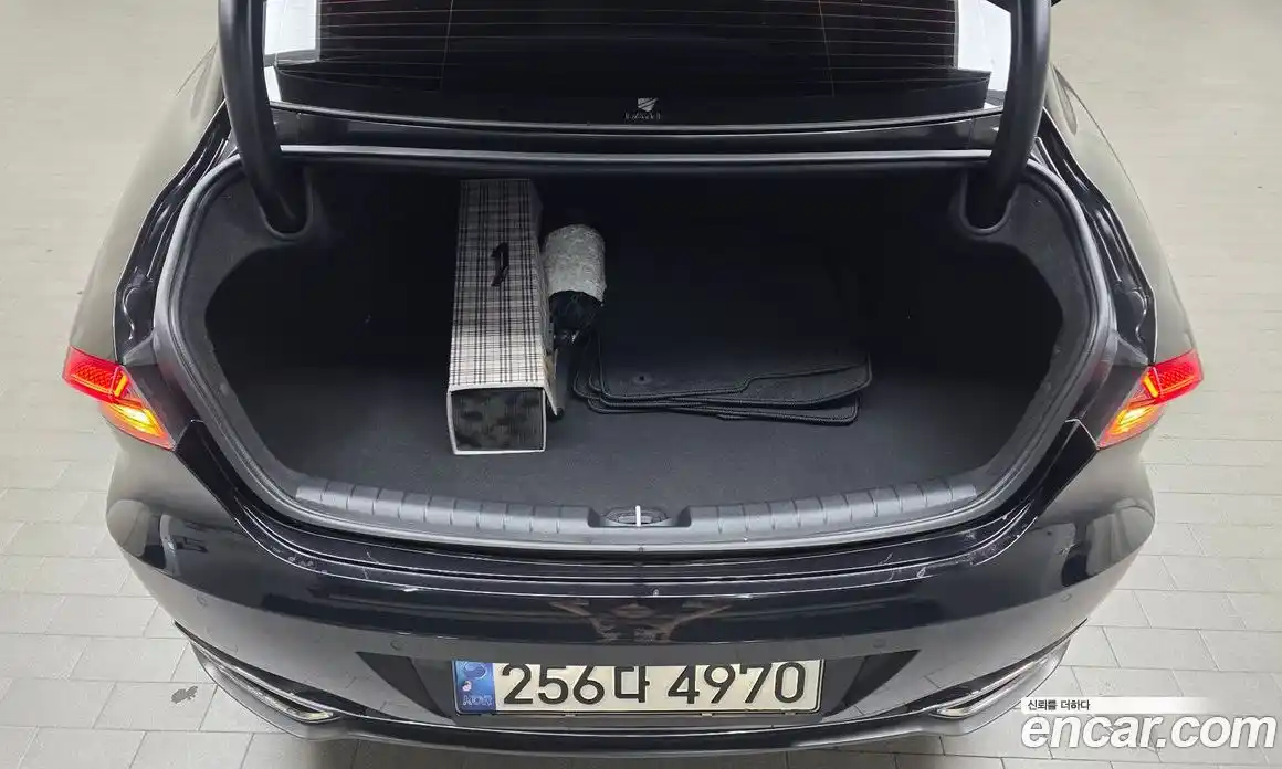 Hyundai Grandeur 2020 2.5 автомат (гидро), фото 23