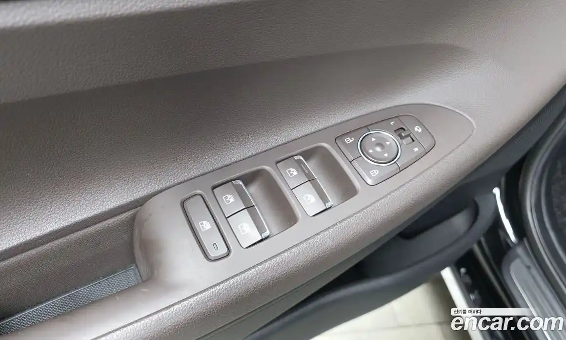 Hyundai Grandeur 2020 2.5 автомат (гидро), фото 27