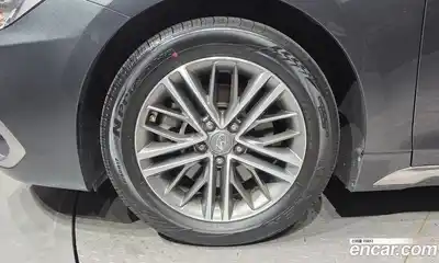 Hyundai Grandeur 2019 2.4 автомат (гидро), миниатюра 5