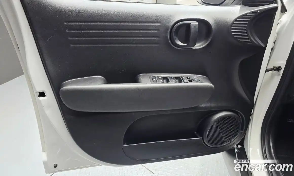 Hyundai Casper 2022 1.0 автомат (гидро), фото 14