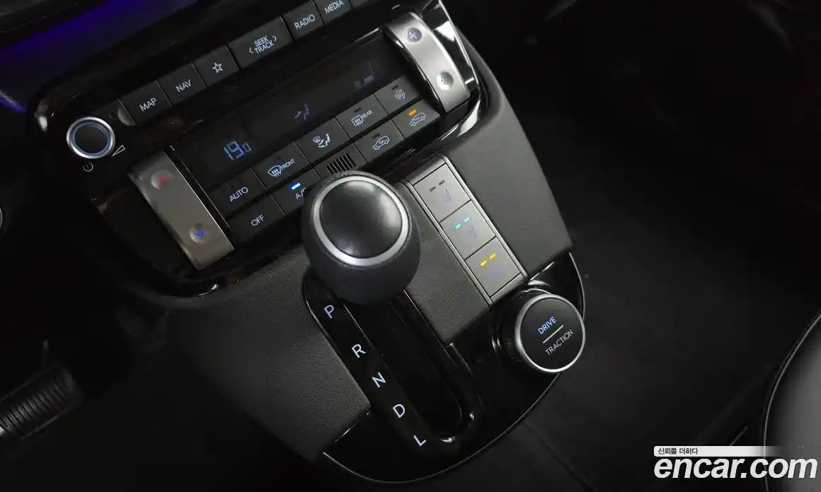 Hyundai Casper 2023 1.0 автомат (гидро), фото 12