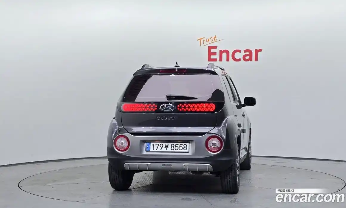 Hyundai Casper 2023 1.0 автомат (гидро), фото 4