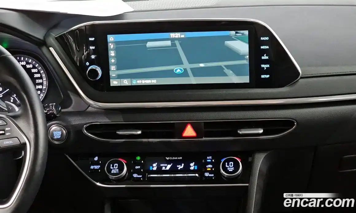 Hyundai Sonata 2020 2.0 автомат (гидро), фото 19