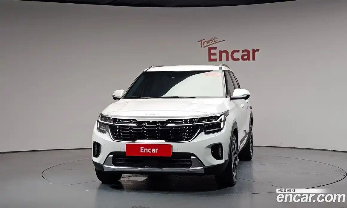 Kia Seltos 2025 1.6 автомат (гидро), фото 2