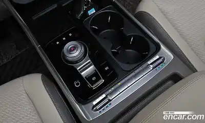 Kia Carnival 2025 2.2 автомат (гидро), миниатюра 11