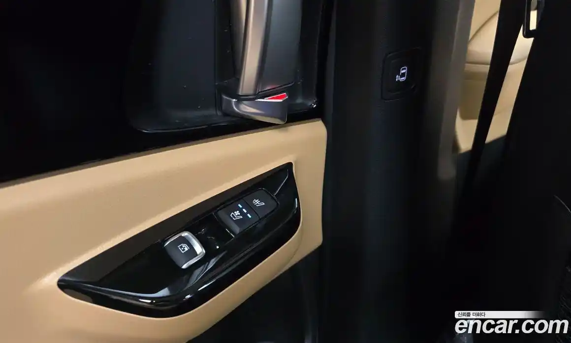 Kia Carnival 2023 2.2 автомат (гидро), фото 25